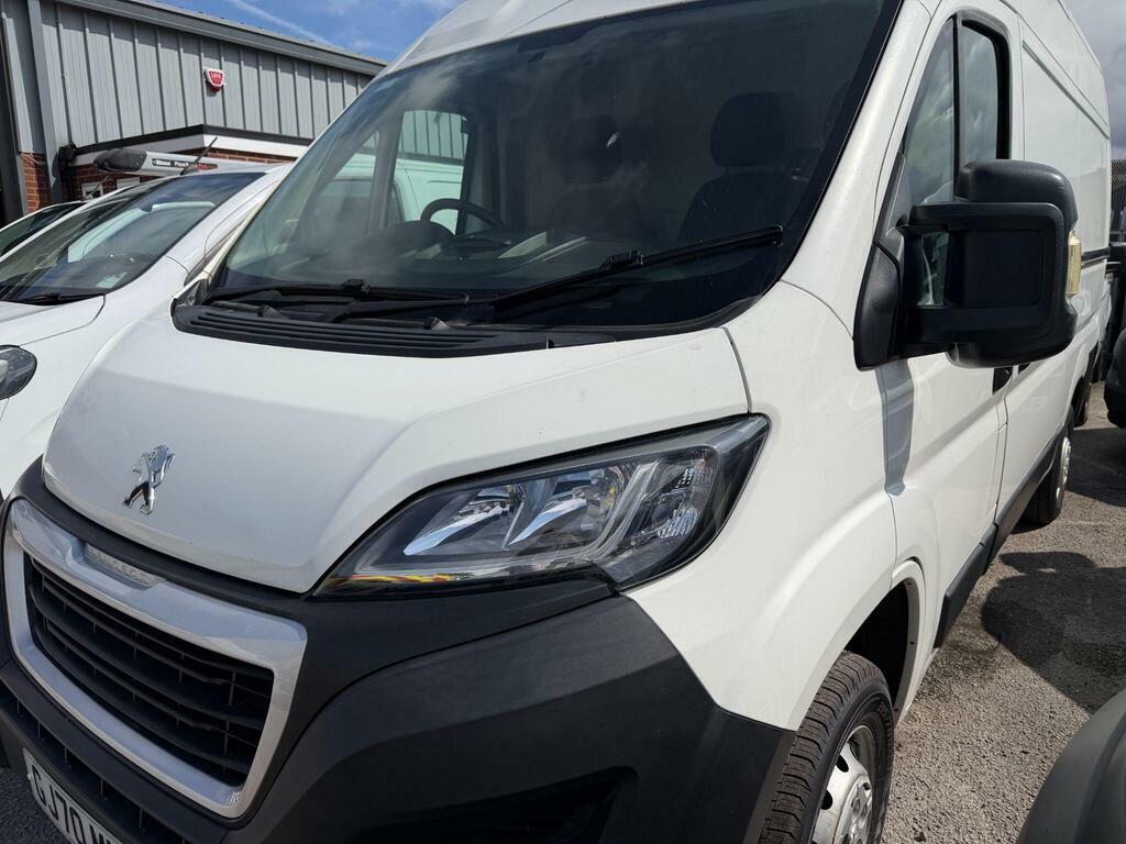 Peugeot Boxer 2.2 Bluehdi 335 Professional L2 H2 Euro 6 S S White #2