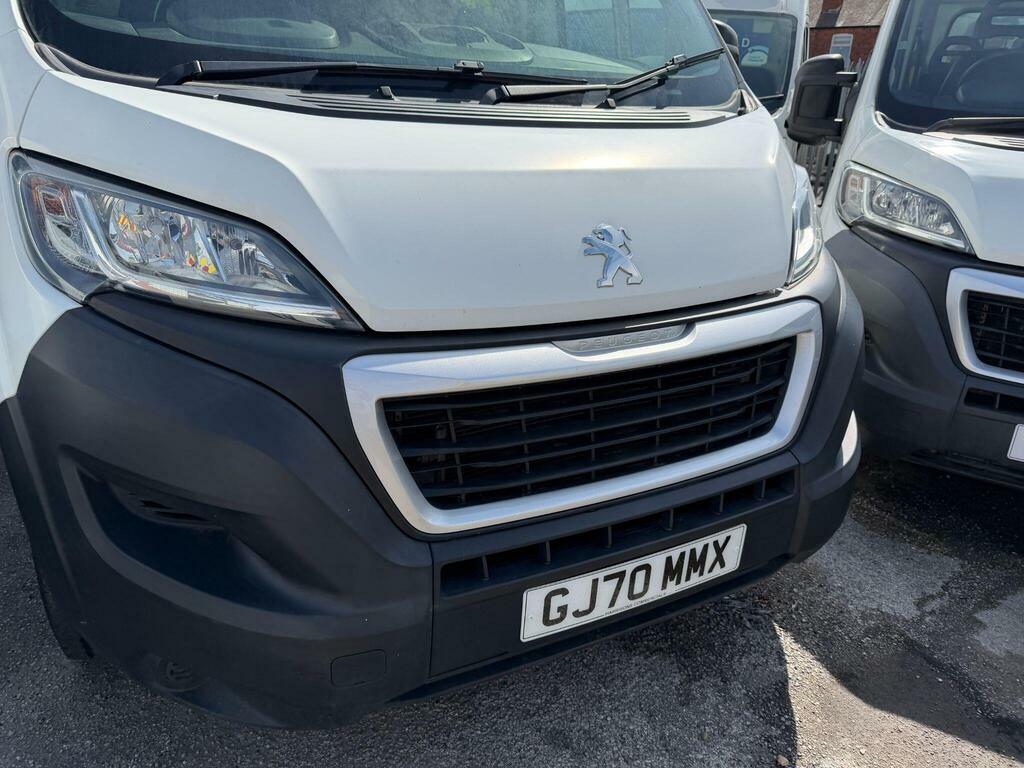 Peugeot Boxer 2.2 Bluehdi 335 Professional L2 H2 Euro 6 S S White #3