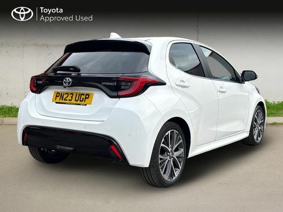 Toyota Yaris Excel PN23UGP White #2