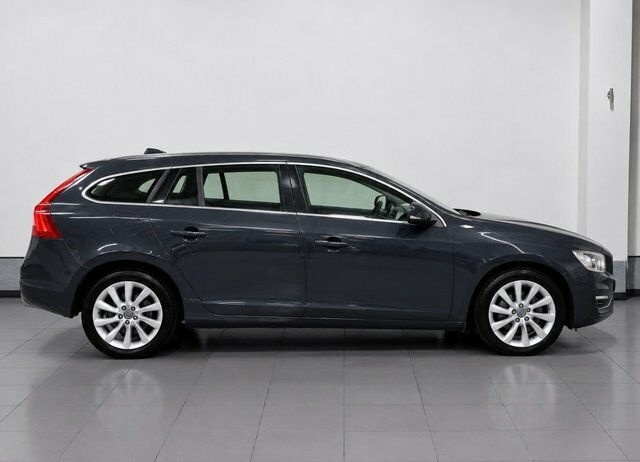 Volvo V60 2.0 D4 Se Lux Nav Estate Euro 6 LR14OKK Blue #3