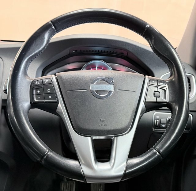 Volvo V60 D2 Se Winter Pack Silver #8