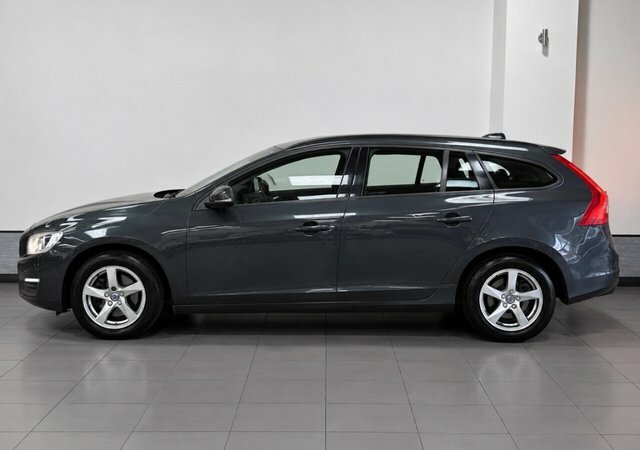 Volvo V60 2.0 D4 Business Edition Estate E Grey #4