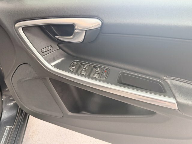Volvo V60 D2 Se Winter Pack Silver #14