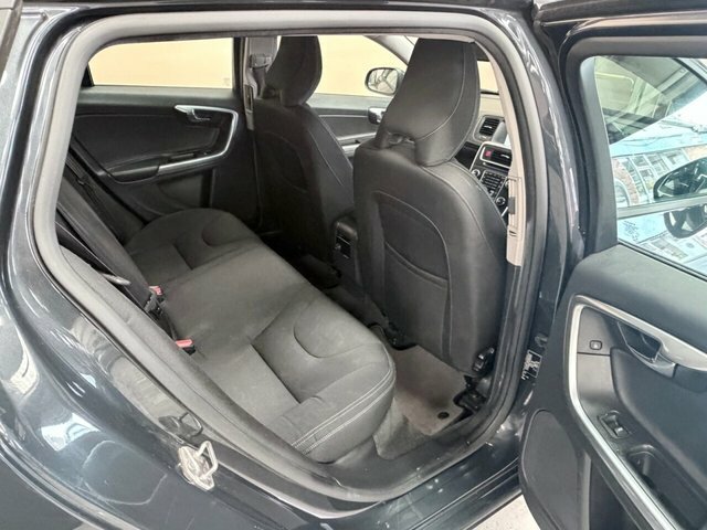Volvo V60 D2 Se Winter Pack Silver #20