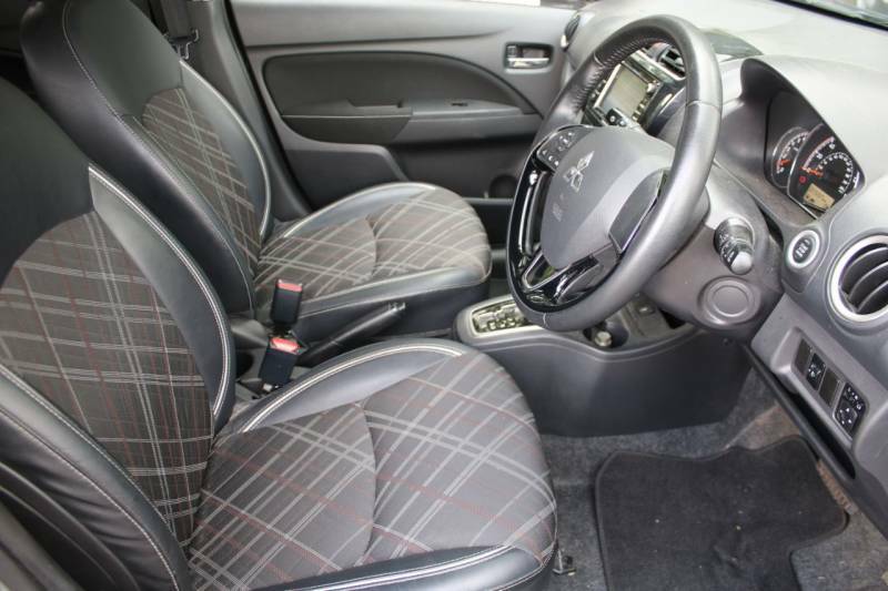 Mitsubishi Mirage Hatchback Black #7