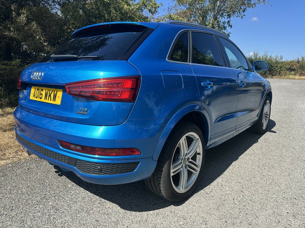 Audi Q3 Suv 2.0 Tdi S Line Plus 201616 AO16WKW Blue #3