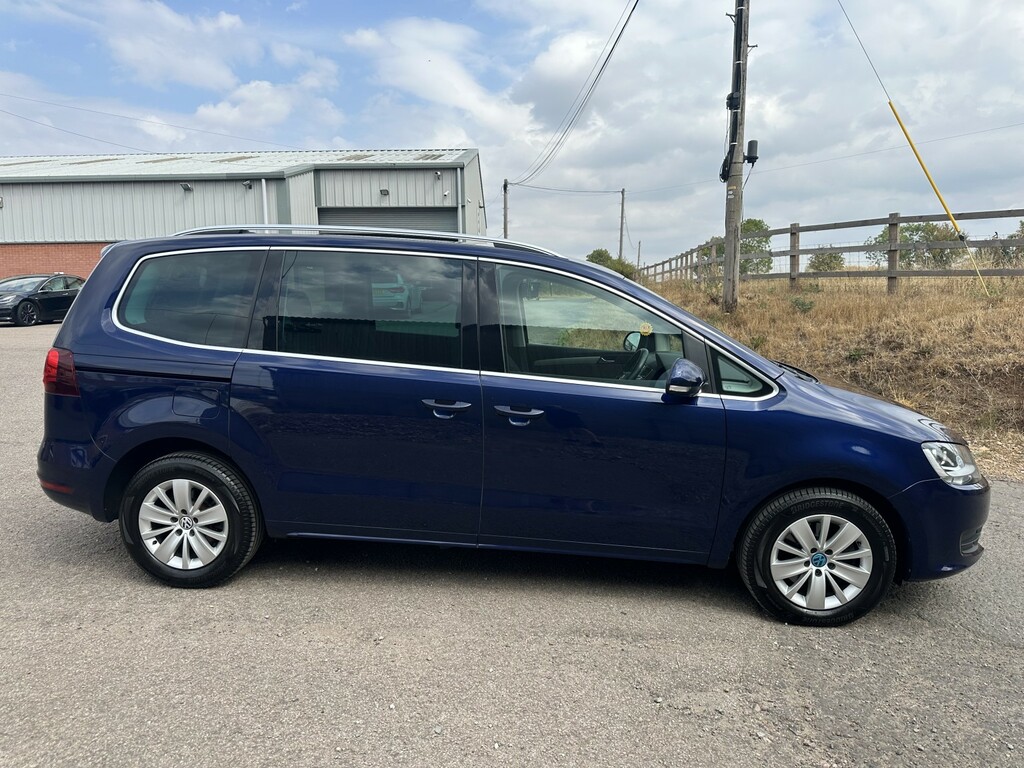 Volkswagen Sharan Mpv 2.0 Tdi Se Nav 201969 Blue #3