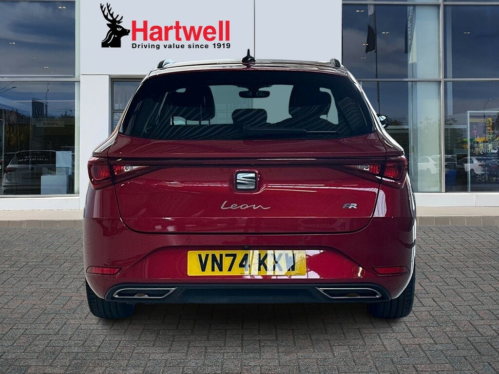 Seat Leon 1.5 Etsi Mhev Fr Estate Hybrid Dsg Euro Red #4