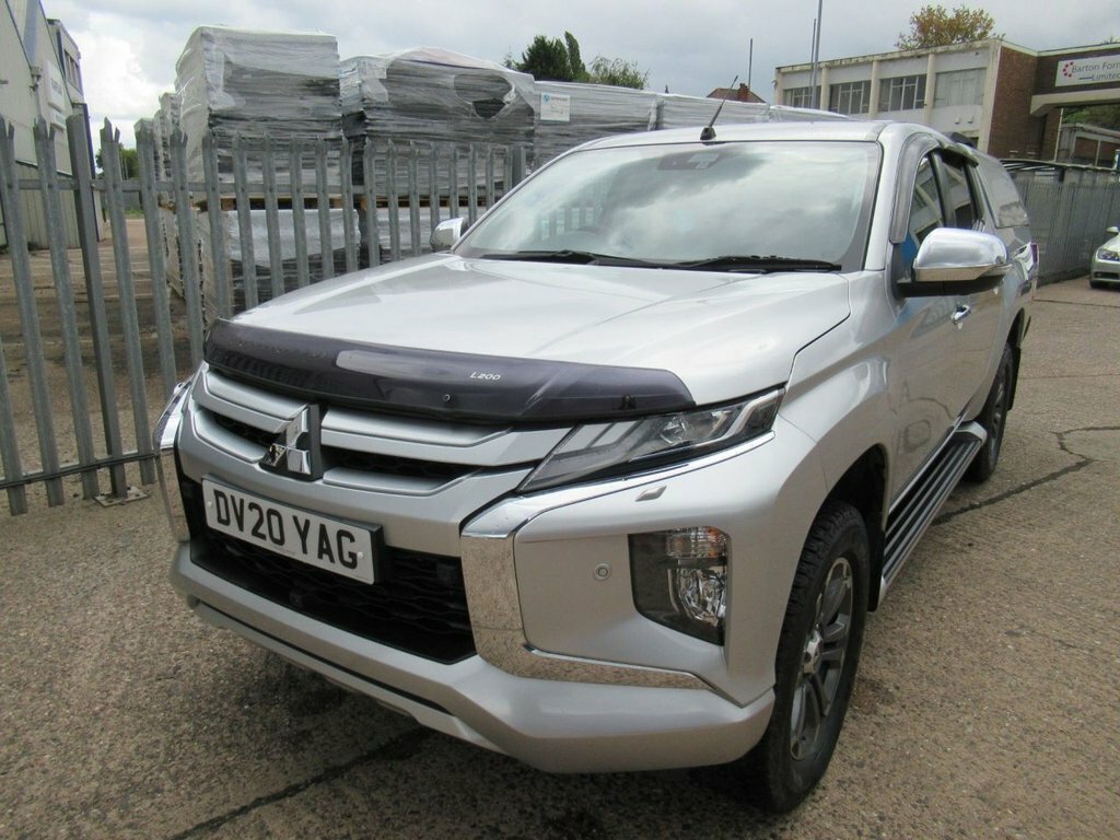 Mitsubishi L200 2.2L Dc Barbarian X Silver #4