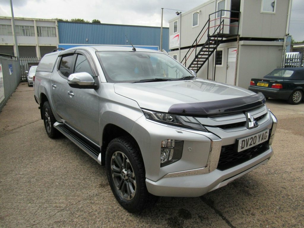 Mitsubishi L200 2.2L Dc Barbarian X Silver #6