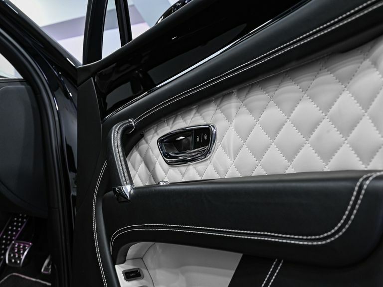 Bentley Bentayga Automatic  #38