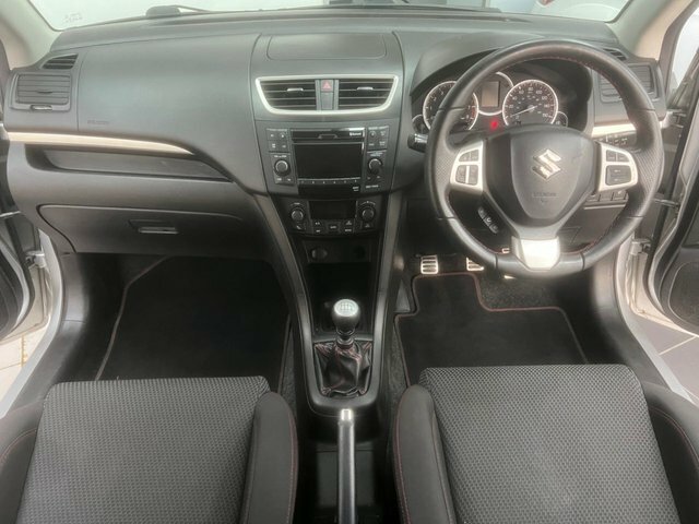 Suzuki Swift 1.2 Sz2 Red #10