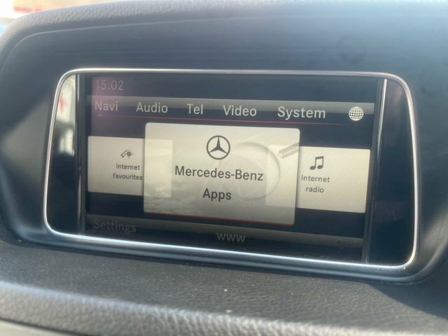 Mercedes-Benz E Class Cdi Se White #20