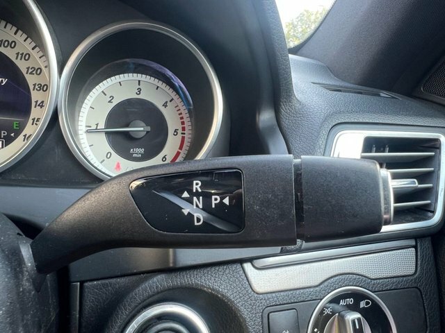 Mercedes-Benz E Class Cdi Se White #15
