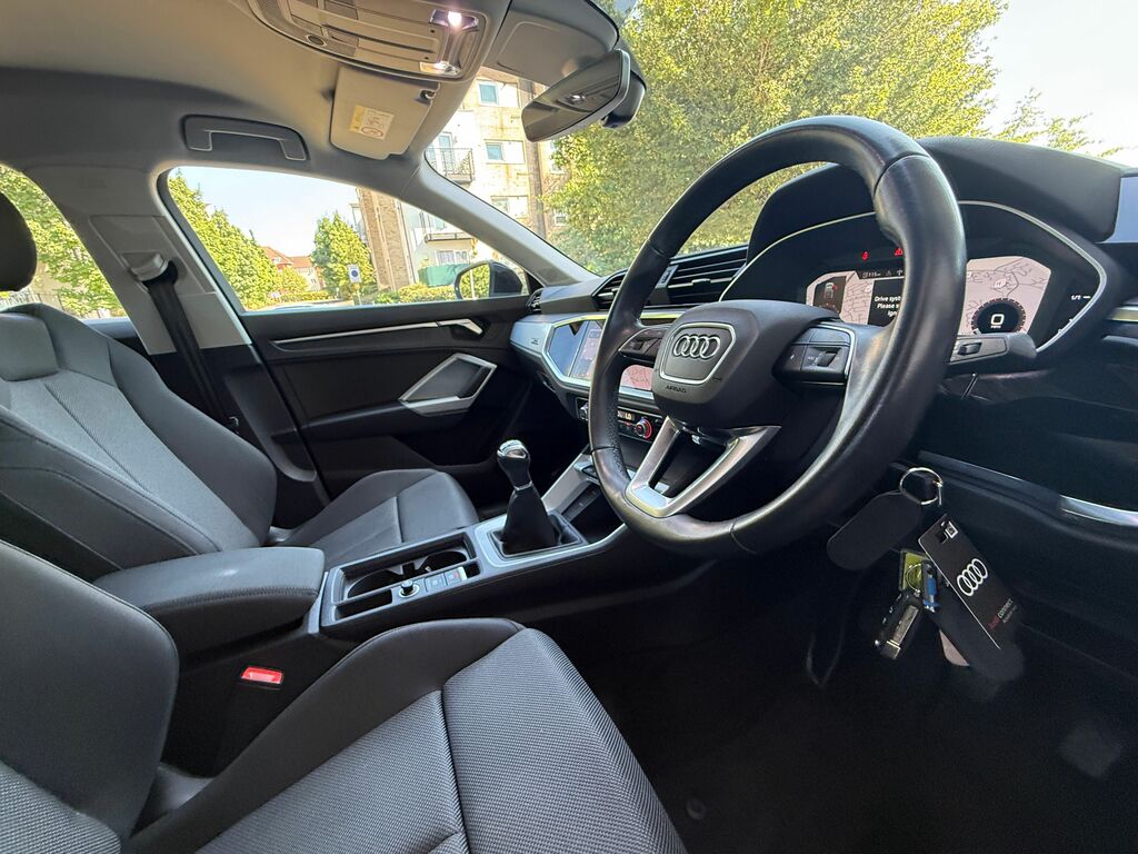 Audi Q3 Sport HF23VNT Black #6
