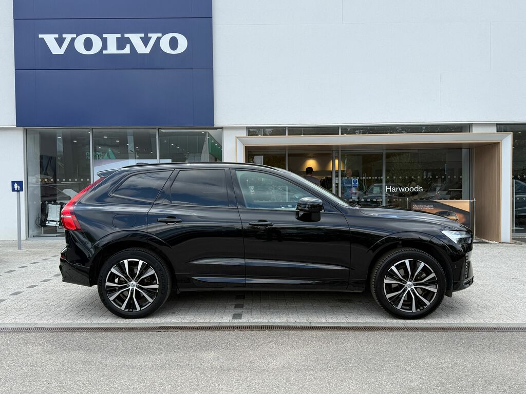 Volvo XC60 Ultimate DV73UKW Black