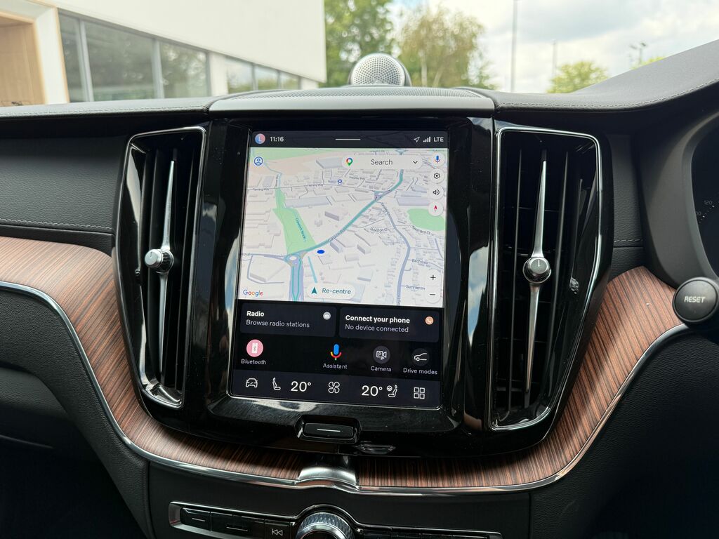 Volvo XC60 Ultimate DV73UKW Black #4