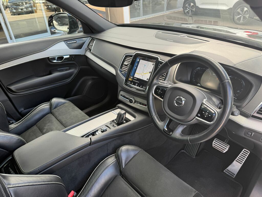 Volvo XC90 R Design CF21XDM Black #5