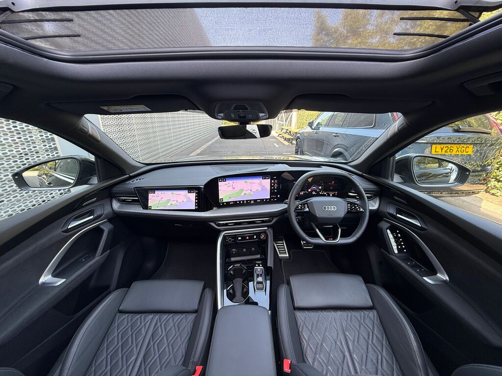 Audi Q5 Sq5 Launch Edition Black #4