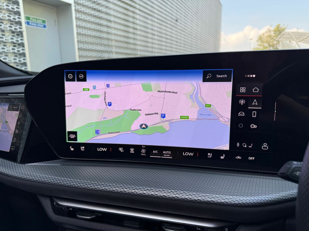Audi Q5 Sq5 Launch Edition Black #3