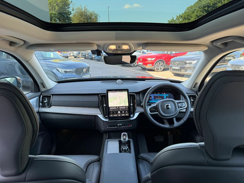 Volvo XC90 Ultra Black #2