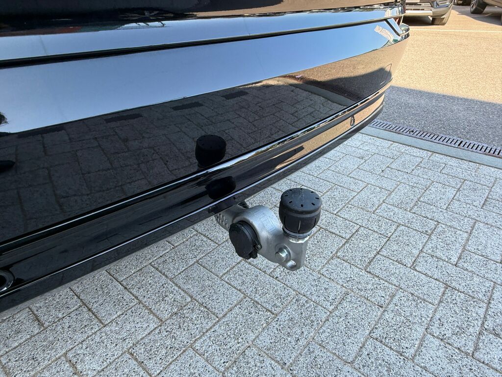 Volvo XC90 Ultra Black #5