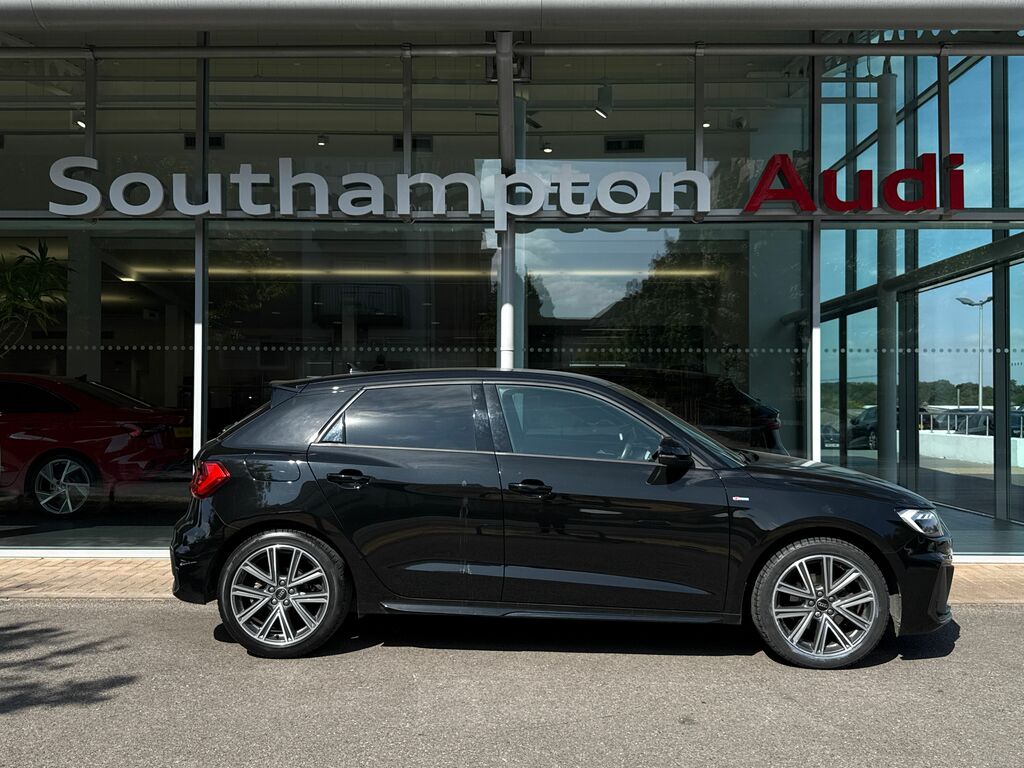 Audi A1 S Line HJ73MVO Black #4