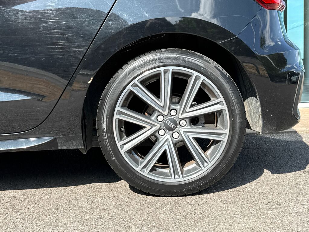 Audi A1 S Line HJ73MVO Black #5