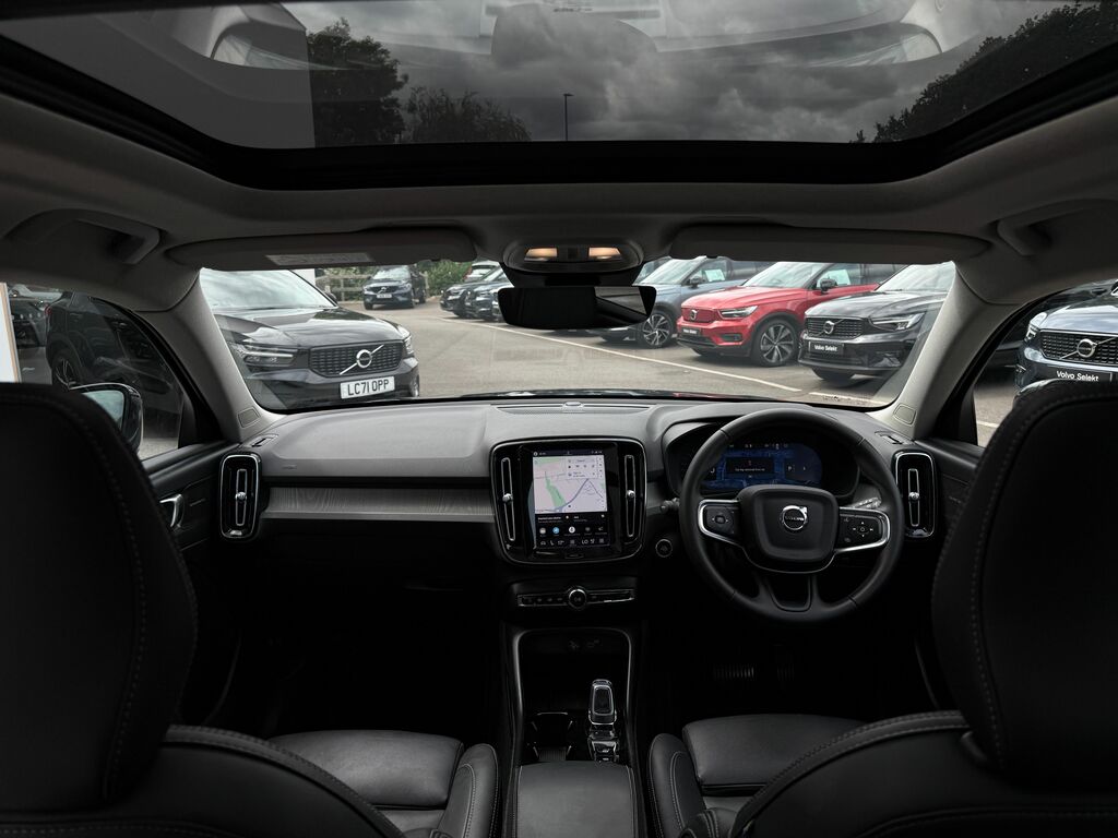 Volvo XC40 Ultra Green #2