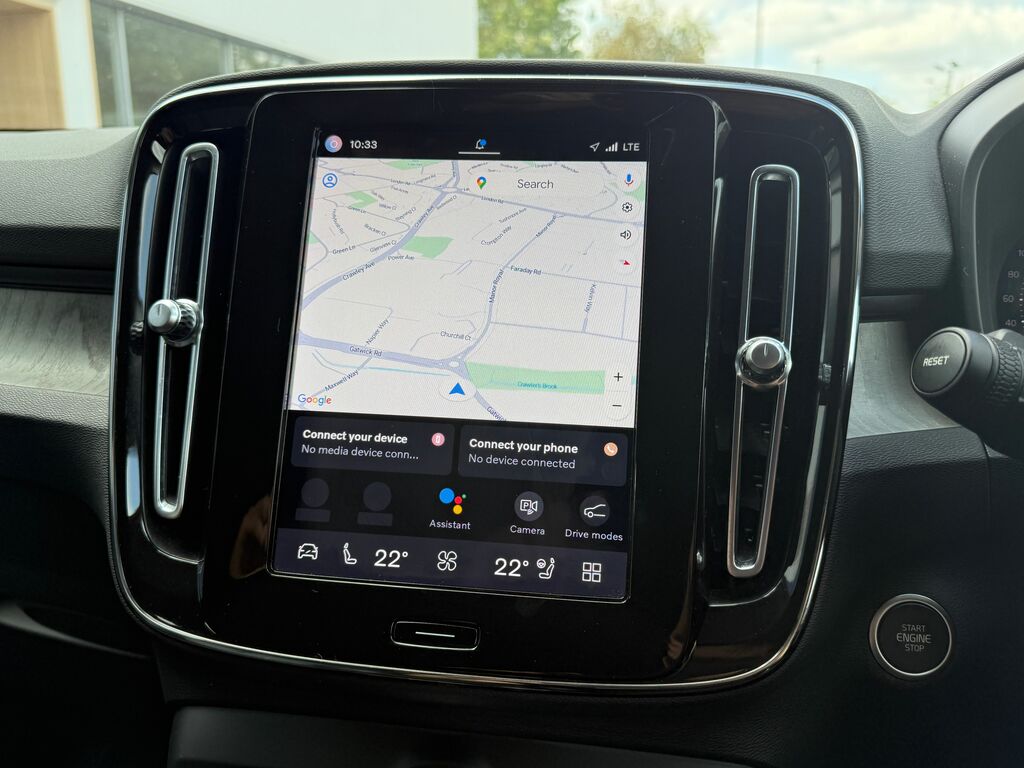Volvo XC40 Plus Blue #4
