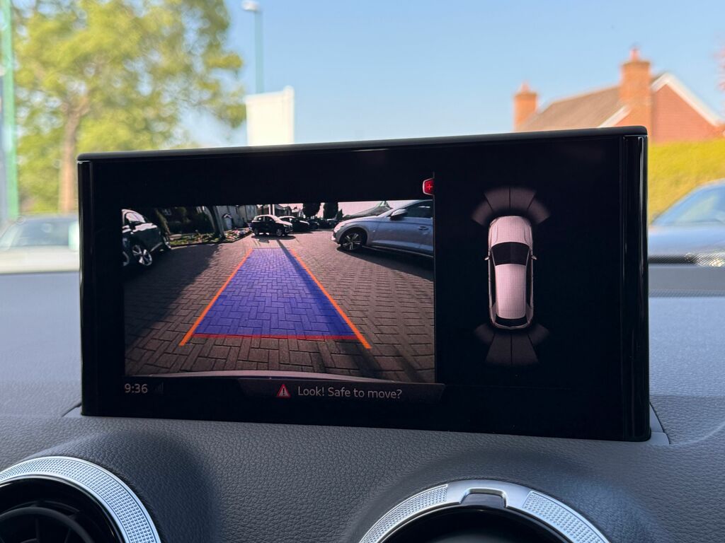 Audi Q2 S Line Blue #4