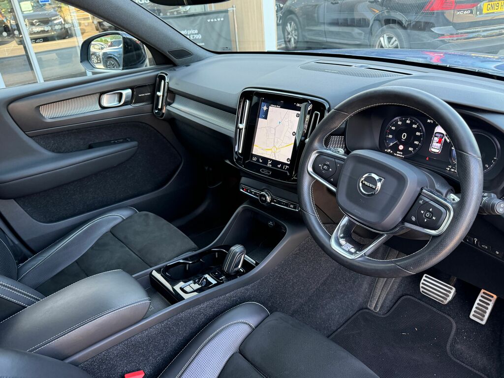 Volvo XC40 R Design Pro HG69LOD Blue #5