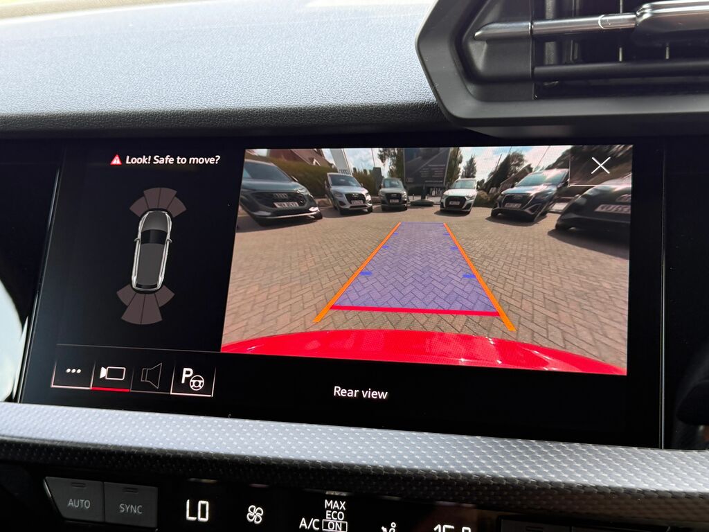 Audi RS3 Carbon Black WM73PCF Red #4