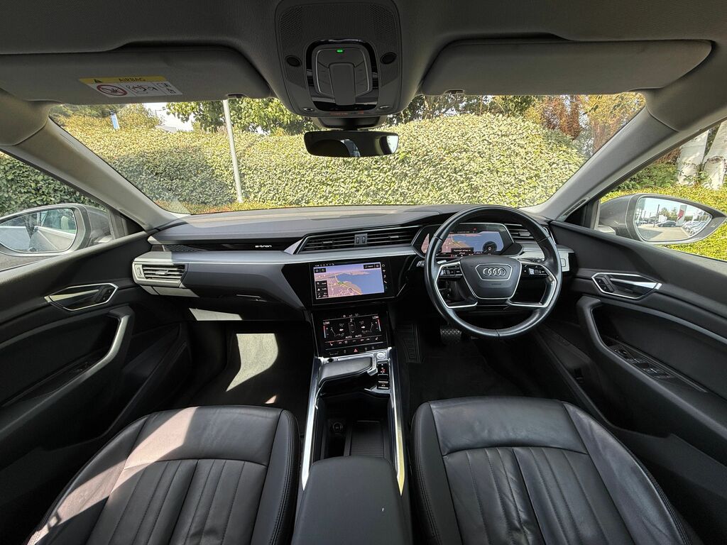 Audi E-tron Quattro Base Black #5
