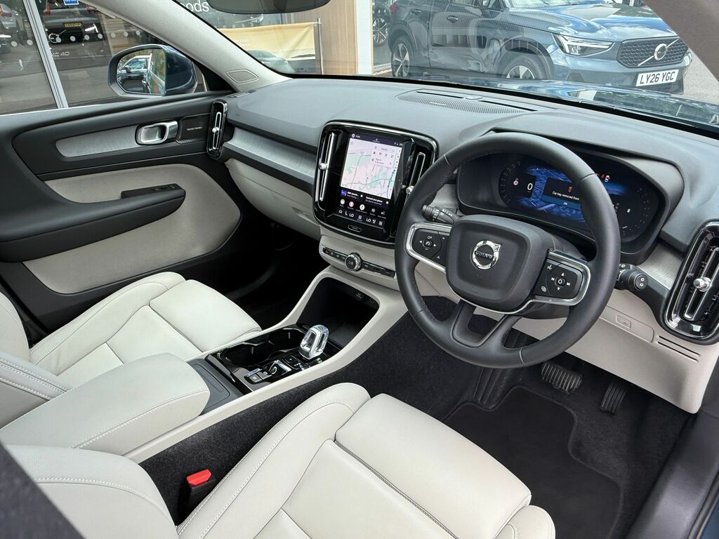 Volvo XC40 Ultra Blue #6