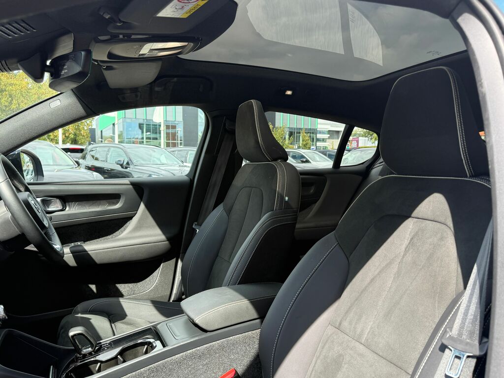 Volvo C40 Recharge Plus, Twin Motor, Blue #26