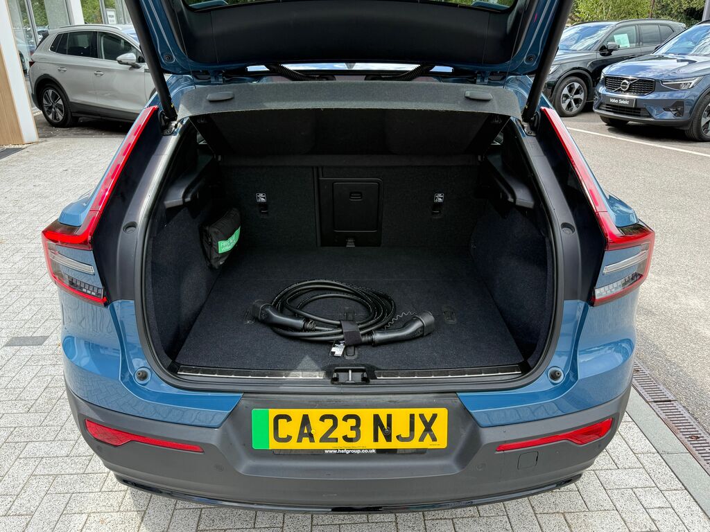 Volvo C40 Recharge Plus, Twin Motor, Blue #18