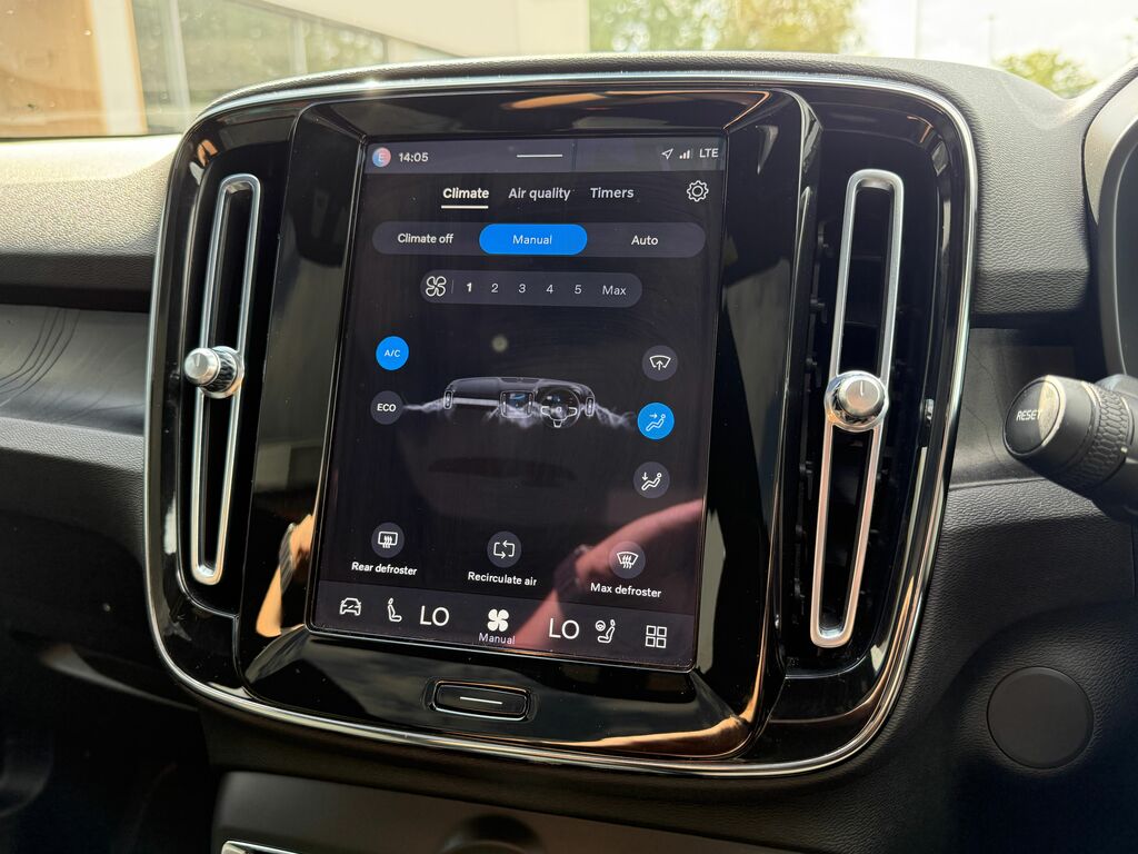 Volvo C40 Recharge Plus, Twin Motor, Blue #35