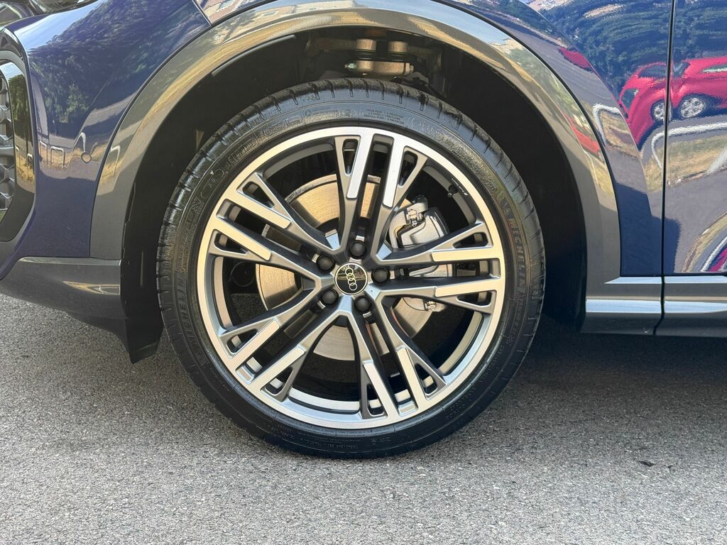 Audi Q5 Black Edition Blue #5