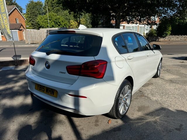 BMW 1 Series 1.6 118I Sport Hatchback Euro 6 White #4