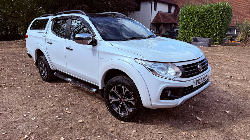 Fiat Fullback 2.4 180Hp LX Double Cab Pick Up Pick Up Man White #3