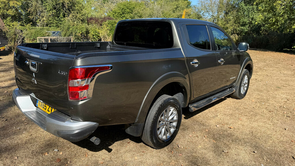Mitsubishi L200 Double Cab Di-d 178 Warrior 4Wd Black #7