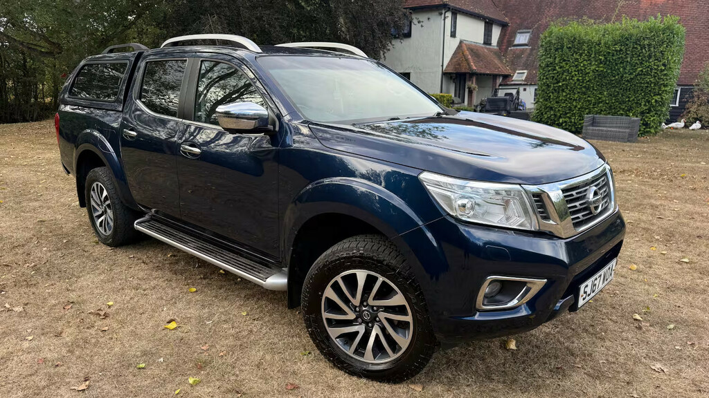 Nissan Navara Double Cab Pick Up Tekna 2.3Dci 190 4Wd Pick Up Di Blue