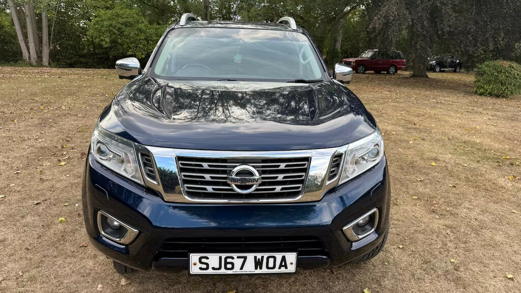 Nissan Navara Double Cab Pick Up Tekna 2.3Dci 190 4Wd Pick Up Di Blue #2