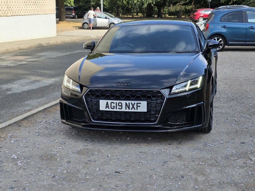 Audi TT 2L S Line AG19NXF Black #3