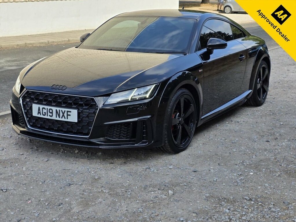 Audi TT 2L S Line AG19NXF Black