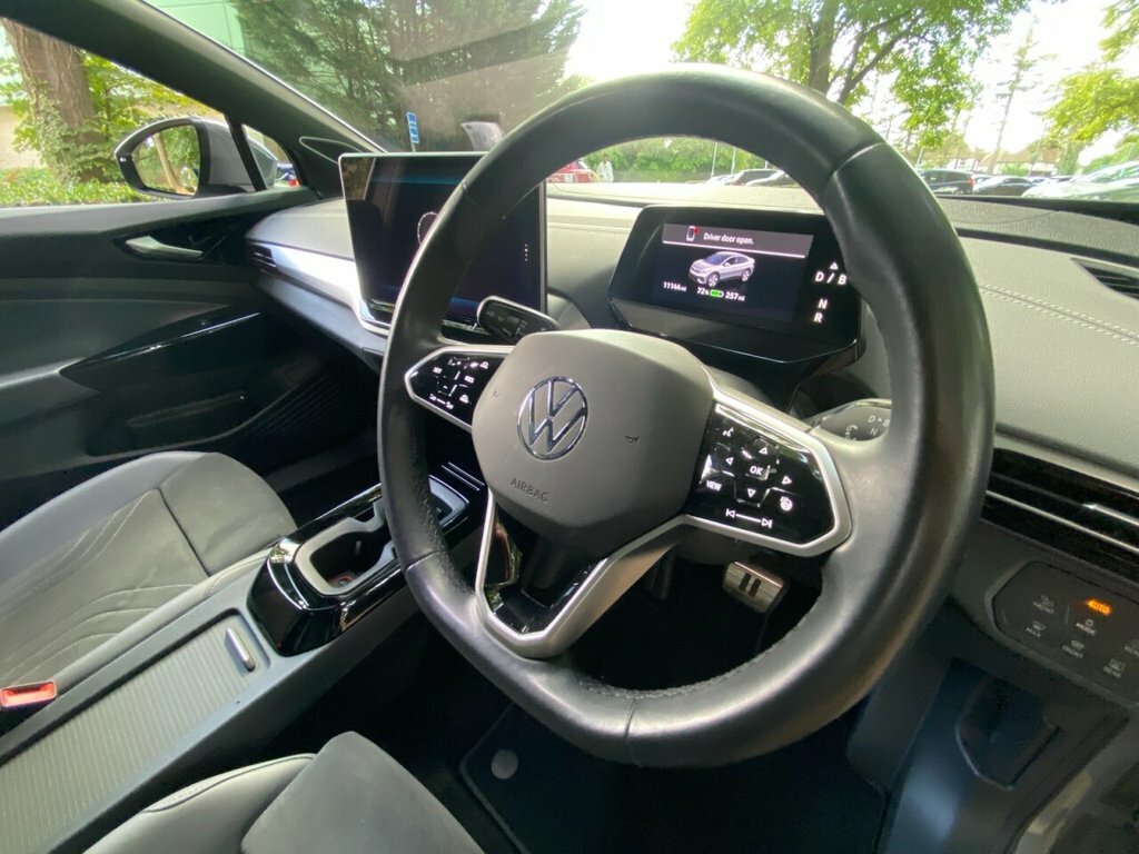 Volkswagen ID.5 Match Grey #71