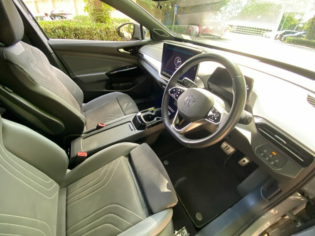 Volkswagen ID.5 Match Grey #36