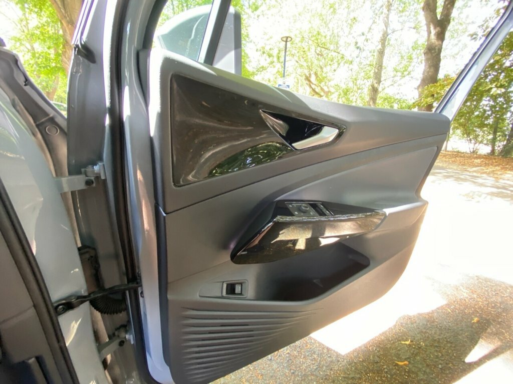 Volkswagen ID.5 Match Grey #57