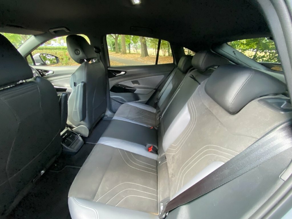 Volkswagen ID.5 Match Grey #90